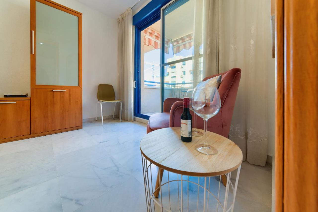 Apartment Holidays2malaga Ayala 450 Mts From & Terrace *